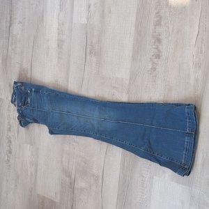 American Eagle Festival Flare Jeans size 8 Long